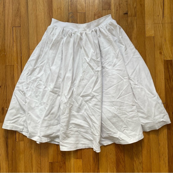 Teela Girls White Knee Length Flowy Skirt Size 16 - Picture 1 of 9